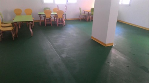 Tahtalı Eğitim Kurumları'nda 4 mm PVC Yer Döşemeleri ve Renginde Yumuşak Süpürgelikler
