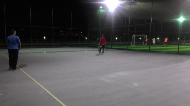 Bostanlı Best Centre Tenis Kort Yapımı