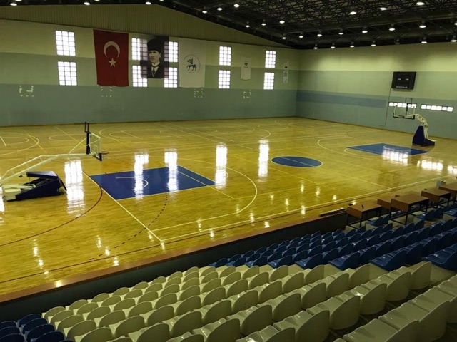 9 Elül Kapalı Spor Sahası