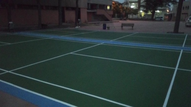 Akrilik spor saha zemileri