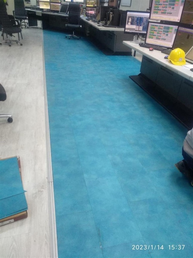 Enka Holding Kontrol Odası Lvt Moduler Pvc Zemin Kaplamalar