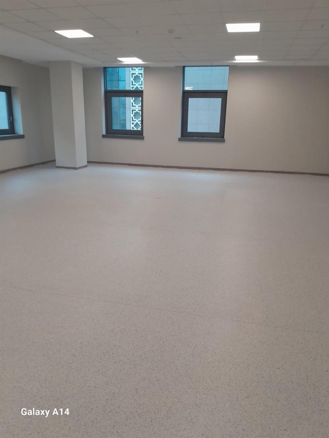 Haliç Üniversitesi Laboratuvar Zemininin Kondaktif (Tam İletken) Homojen PVC Zemin Kaplaması Tamamlandı