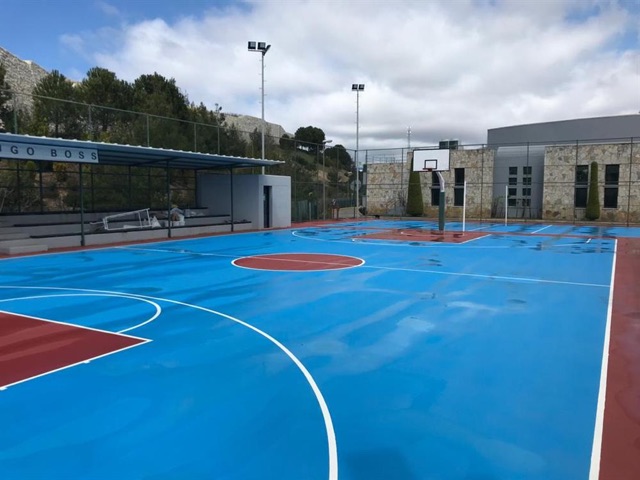 Hugo Boss Tekstil Akrilik Spor Saha Zemin Kaplamaları, Tenis Kortu, Basketbol Sahası, Voleybol Sahası İşleri