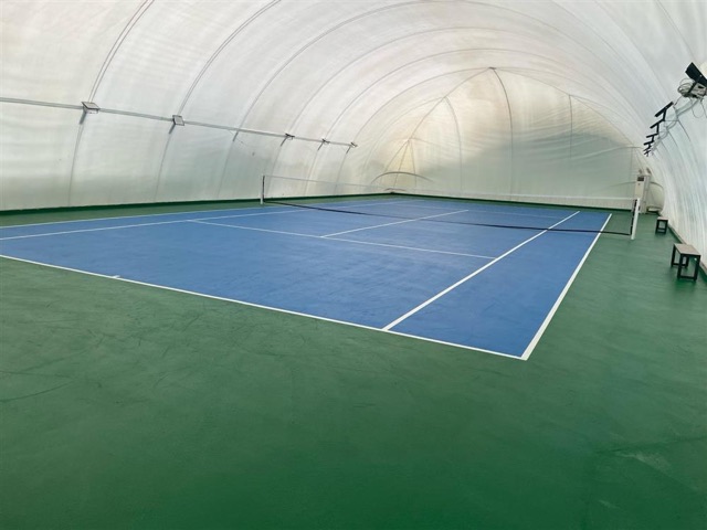 Uv Dayanımlı Akrilik Cilalı Kauçuk Modifiyeli Esnek Akrilik tenis Kortu Zemini