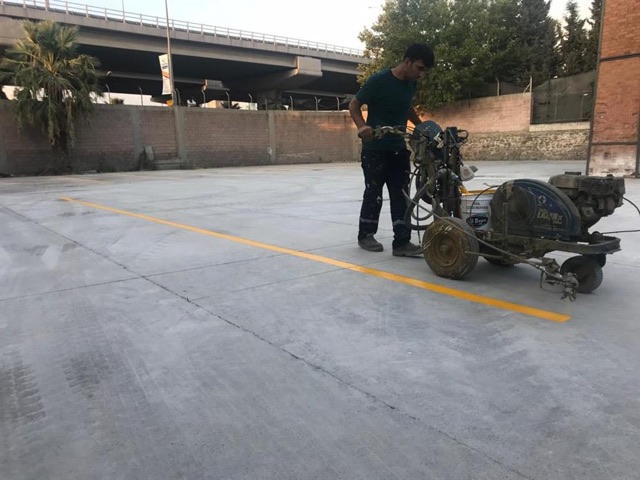 İzmir'de Mercedes'in ve BMW'nin Yeni Merkezi Otomol Otomotiv'in Otopark Çizim İşlemleri Tamamlandı