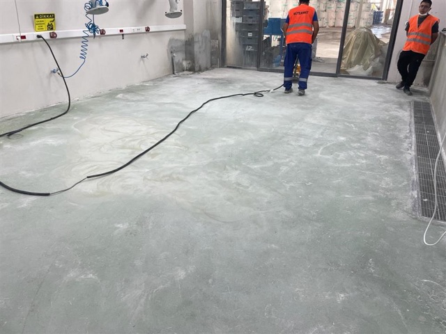 Kaltun Maden Self Leveling 3 mm Epoksi Zemin Kaplaması