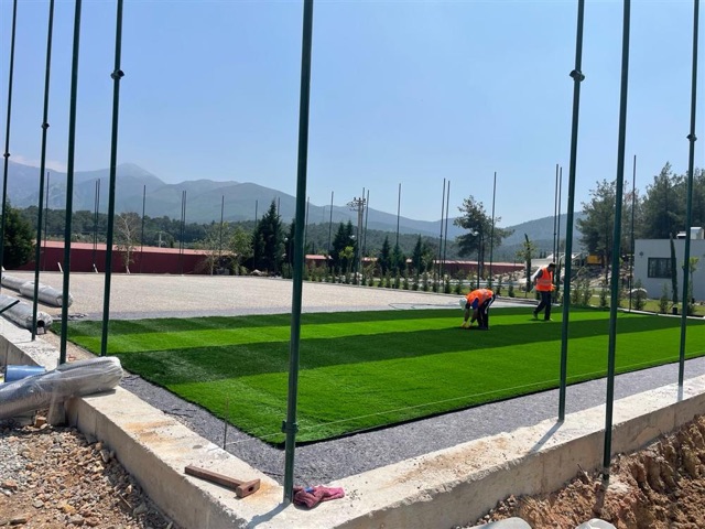 Nif Erbek Villaları Fifa Onaylı 55mm Sentetik Çim Halı Uygulama 04