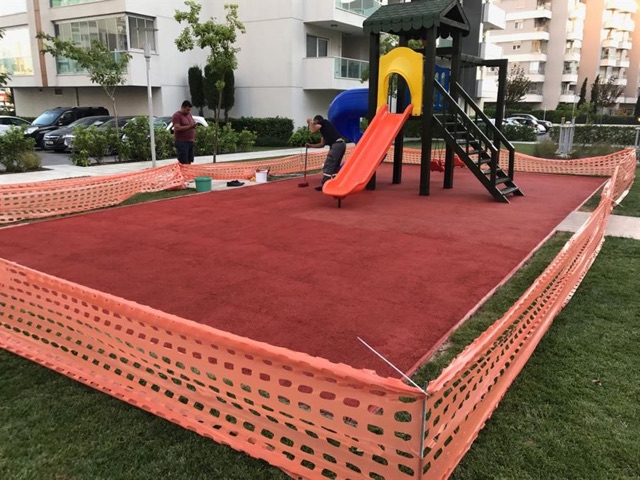 Sbr Üzeri Epdm Dökme Kauçuk Zemin Kaplama