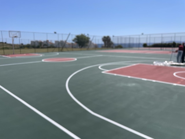 ovacık Sağlık Sitesi 2000 m2 Akrilik Basketbol Voleybol Tenis Saha Zeminleri Ve Spor Ekipmanları 04